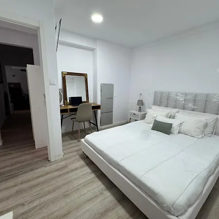 Renaissance Sunrises Apartament
